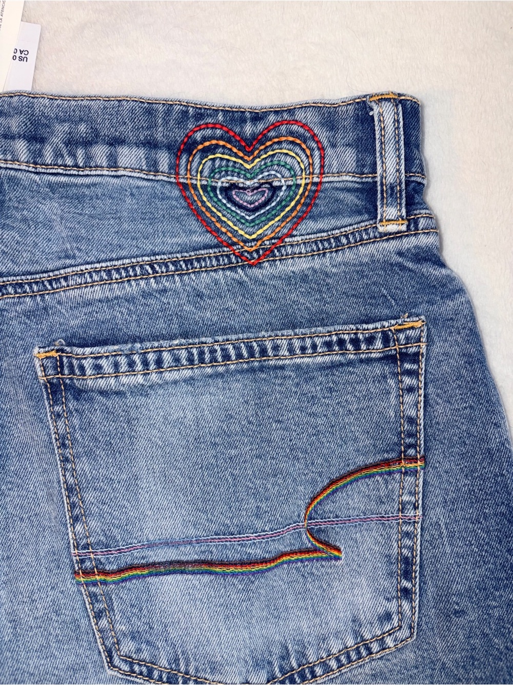 American Eagle PRIDE Low Rise Baggy Flare Jeans sz 00 NWT! ๐ - Picture 4 of 12